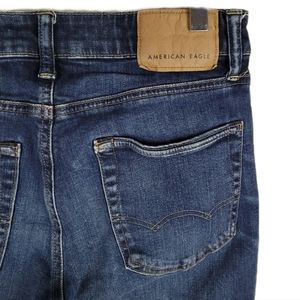 AMERICAN EAGLE | Slim Straight medium wash denim jeans
